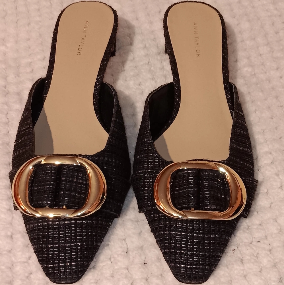 Ann Taylor Black and Gold Mules